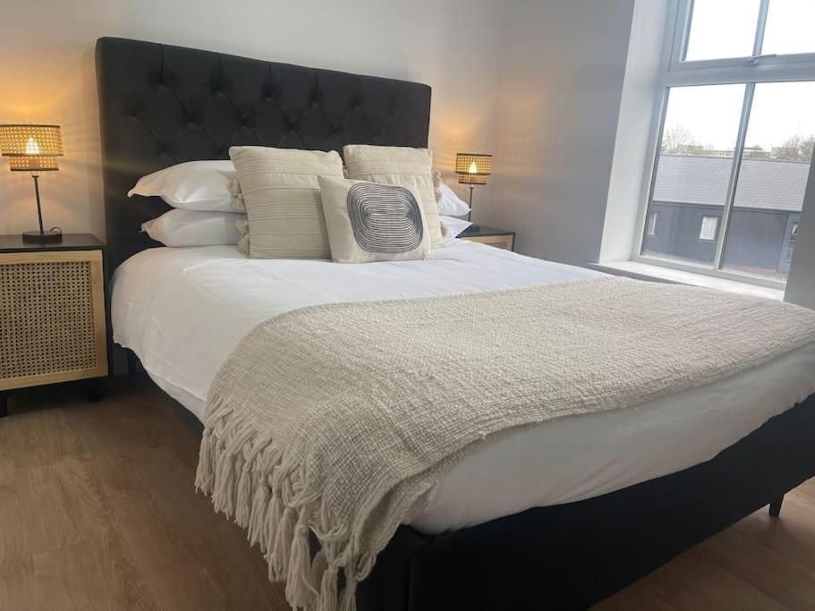 Trendy Apartment In Cardiff Free Parking Exterior photo